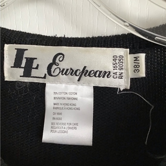 Women’s L L European Vintage Sweater - Picture 3 of 3